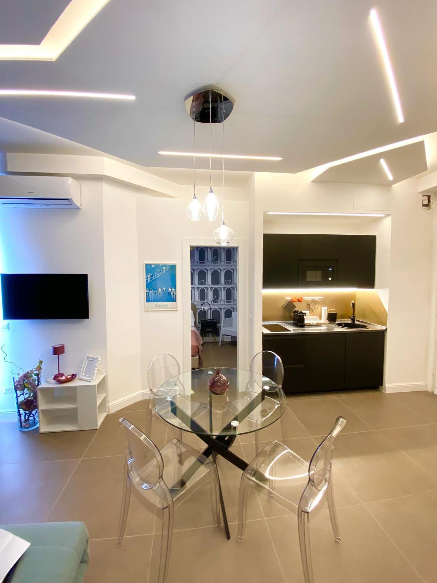 La Maison, Vicino Al Colosseo! Roma Eksteriør bilde